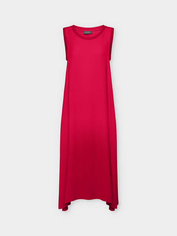 Vestido longo com bordas caneladas