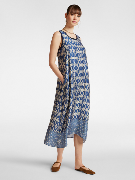 Dress with ethnic print