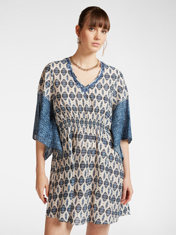 Kaftan with ethnic print
